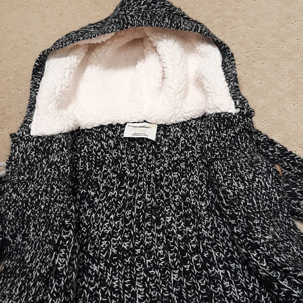 Gymboree 12M  Black and Off White Knit Toggle Sweater Jacket